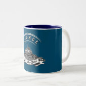 中世の修道院モン·サン·ミシェル。フランス。 ツートーンマグカップ (正面右)