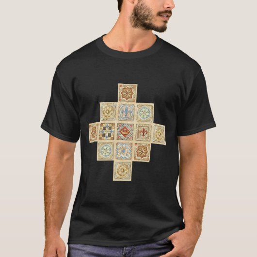 中世の陶器タイルの王冠フルール・ド・リス Tシャツ (正面)