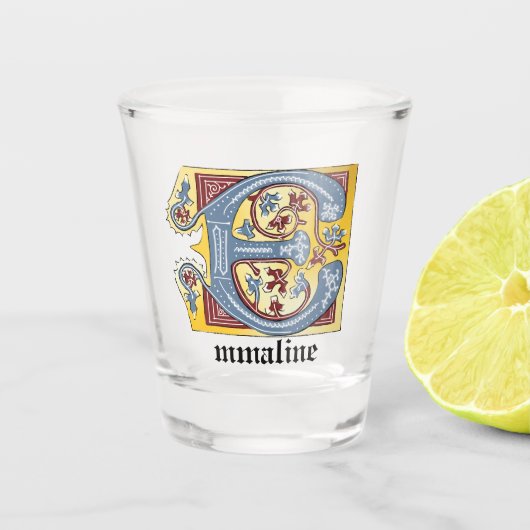 中世の青と赤のツタのライトレターE ショットグラス (正面)