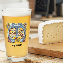 中世の青と赤のツタのライトレターM タンブラーグラス