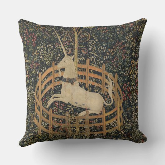 中世タペストリーの監獄の一角獣 クッション (裏面)