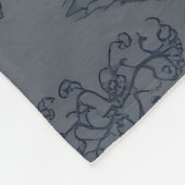 中世ファンタジー：龍と城 フリースブランケット (角)