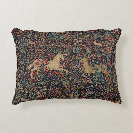 中世ユニコーンスタグディアミッドナイトフローラ園 アクセントクッション (正面)