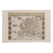 中世ヨーロッパの地図（ウィレム・ブレーウ著） 枕カバー (正面右)