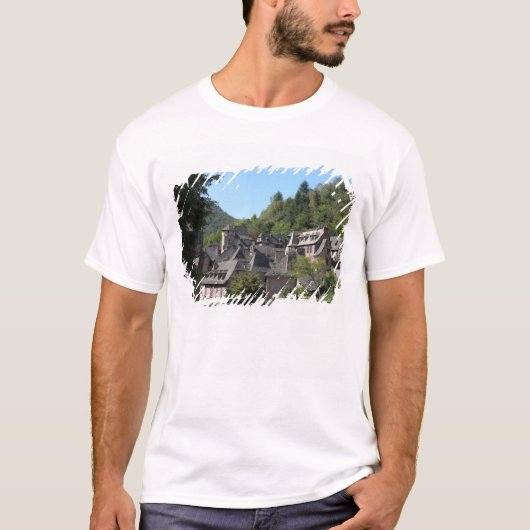 中世村(写真)の眺め Tシャツ (正面)