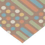 中世紀の円の線数々の色2 ショートテーブルランナー (コーナー)