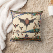 中世風変わりの動物,飛んでいるこうもり森林動物 クッション (ブランケット)