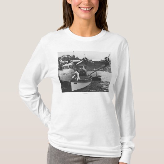 中国のクリッパーを持つGlennマーティン Tシャツ (正面)