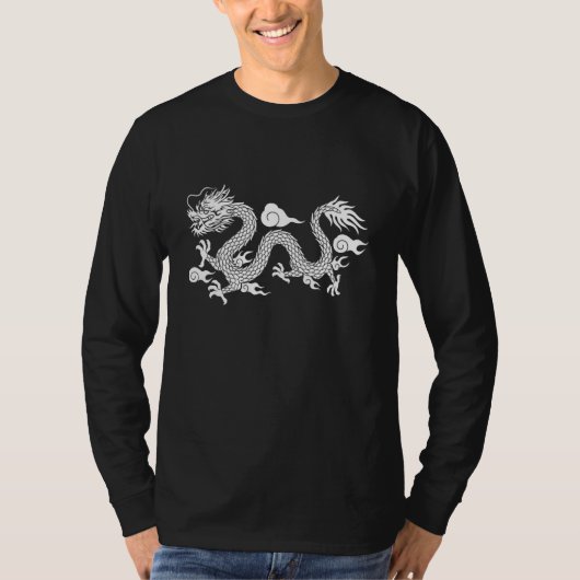 中国の伝統的なドラゴン 力と強さの象徴 Tシャツ (正面)