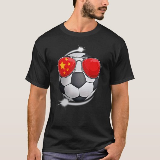 中国サッカーファンサングラスサッカー中国の Tシャツ (正面)