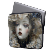 中国人形 ラップトップスリーブ (正面左)