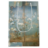 中国風の古風な青いパネルとさくらんぼの木 ミディアムペーパーバッグ (裏面)