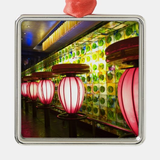 中国、上海。バーインザシンティアンディバー メタルオーナメント (正面)