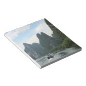 中国、桂林、李川、川のボートが並ぶ ノートパッド (アングル)