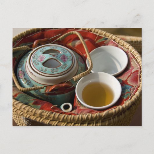 中国、香港。伝統的中国のティーポット3 ポストカード (正面)