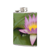 中国、香港、新領土。チリン フラスク (左)