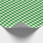 中型の緑および白い千鳥格子の ラッピングペーパー (角)
