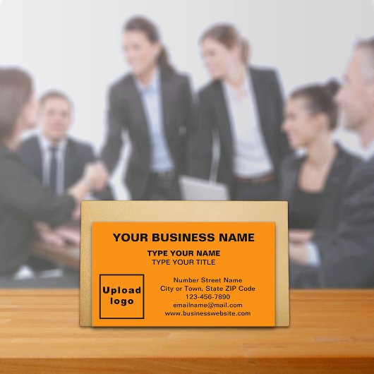 中央に配置されたスタイルオレンジ色の名刺 名刺