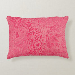 中央のブルーカラーを搭載した鮮やかなピンクのテキスタイルデザイン アクセントクッション