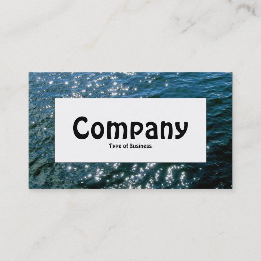 中央ラベル – きらめく水 名刺 (正面)