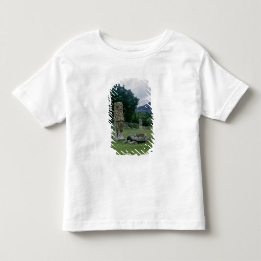 中央広場の前庭の石碑 トドラーTシャツ (正面)