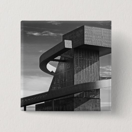 中央高等学校2017年 缶バッジ (正面)