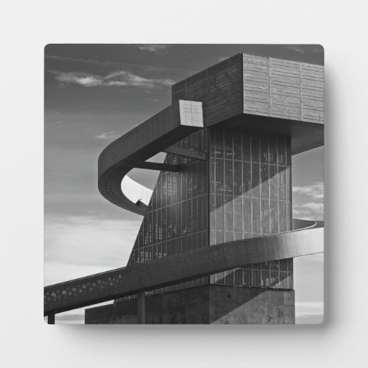 中央高等学校、2017年 フォトプラーク (正面)