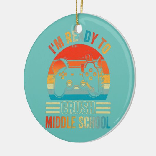 中学時代のビデオゲームを潰す準備ができている セラミックオーナメント (左)