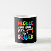 中学校の仲間 中学校の先生と生徒のバックプリント コーヒーマグカップ (中央)