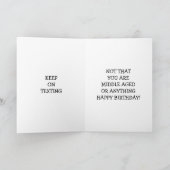 中年メールや文字を打つ誕生日カード カード (内部)