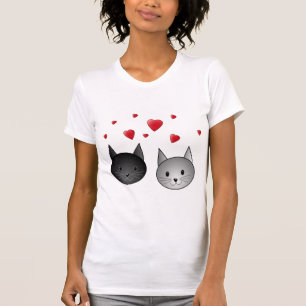 中心を持つかわいく黒いおよび灰色猫、 Tシャツ