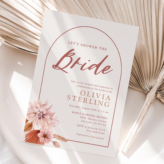 中性及びミュートされたピンクのフローラシャワー花嫁 招待状