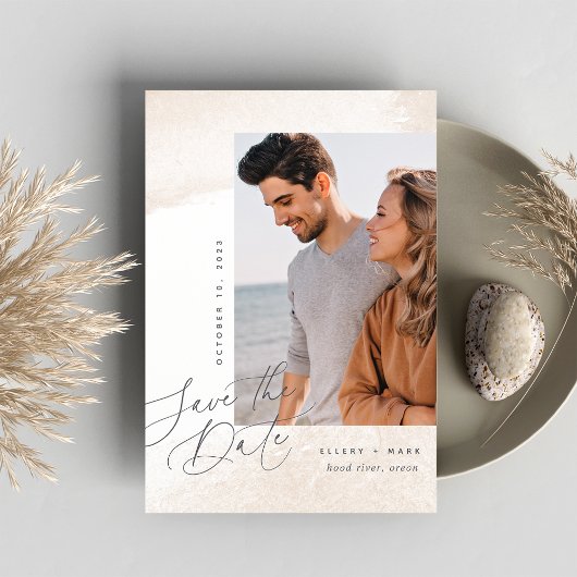 中性洗面スクリプト |垂直方向の写真 セーブザデート