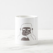 中指で鼻を摘む粗野ゴリラ コーヒーマグカップ (中央)