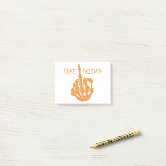 中指の偽友人 ポストイット (デスク上)