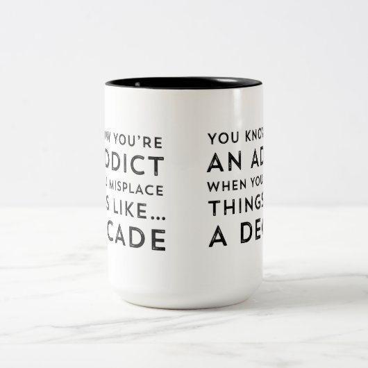 中毒笑わされる回復コーヒーカップまたはティーカップ ツートーンマグカップ (中央)