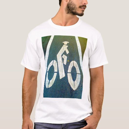 中華街のバイクの車線 Tシャツ (正面)