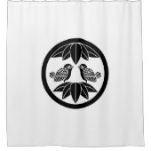 中輪に十枚笹に対い雀 シャワーカーテン (正面)