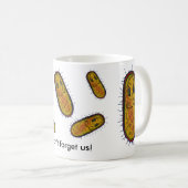 中間の細菌のマンガのキャラクタ コーヒーマグカップ (正面右)