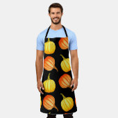 丸いオレンジと黄色のカボチャ。シームレスな水冷 エプロン (着用した状態)