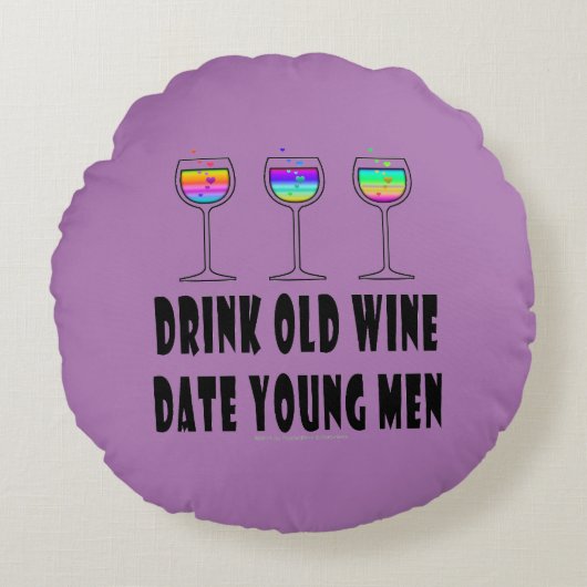 丸い枕 – 古いワインを飲む,デート若い男性 ラウンドクッション (正面)