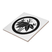 丸い根を持つ竹 タイル (側面)