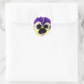 丸い紫と黄色のパンジーのシール ラウンドシール (バッグ)