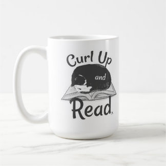 丸くなって読書する猫好きのためのデザイン コーヒーマグカップ