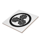 丸に三つ柏 タイル (側面)