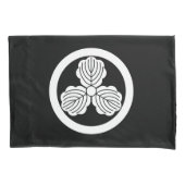 丸に三つ柏 枕カバー (正面)