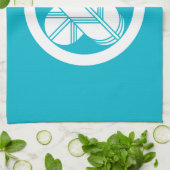 丸に違い鷹の羽(八つ割り作図) キッチンタオル (折り畳み)