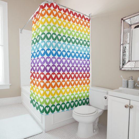 丸の中の明るい色の虹のハート シャワーカーテン (インサイチュ)