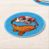 丸フレンドリーコイで泳ぐ2匹の鯉 ラウンドペーパーコースター (アングル)