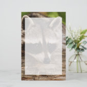 丸太にかわいいタヌキ 便箋 (スタンド正面)